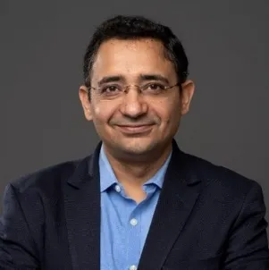 Dr Vivek Tomar